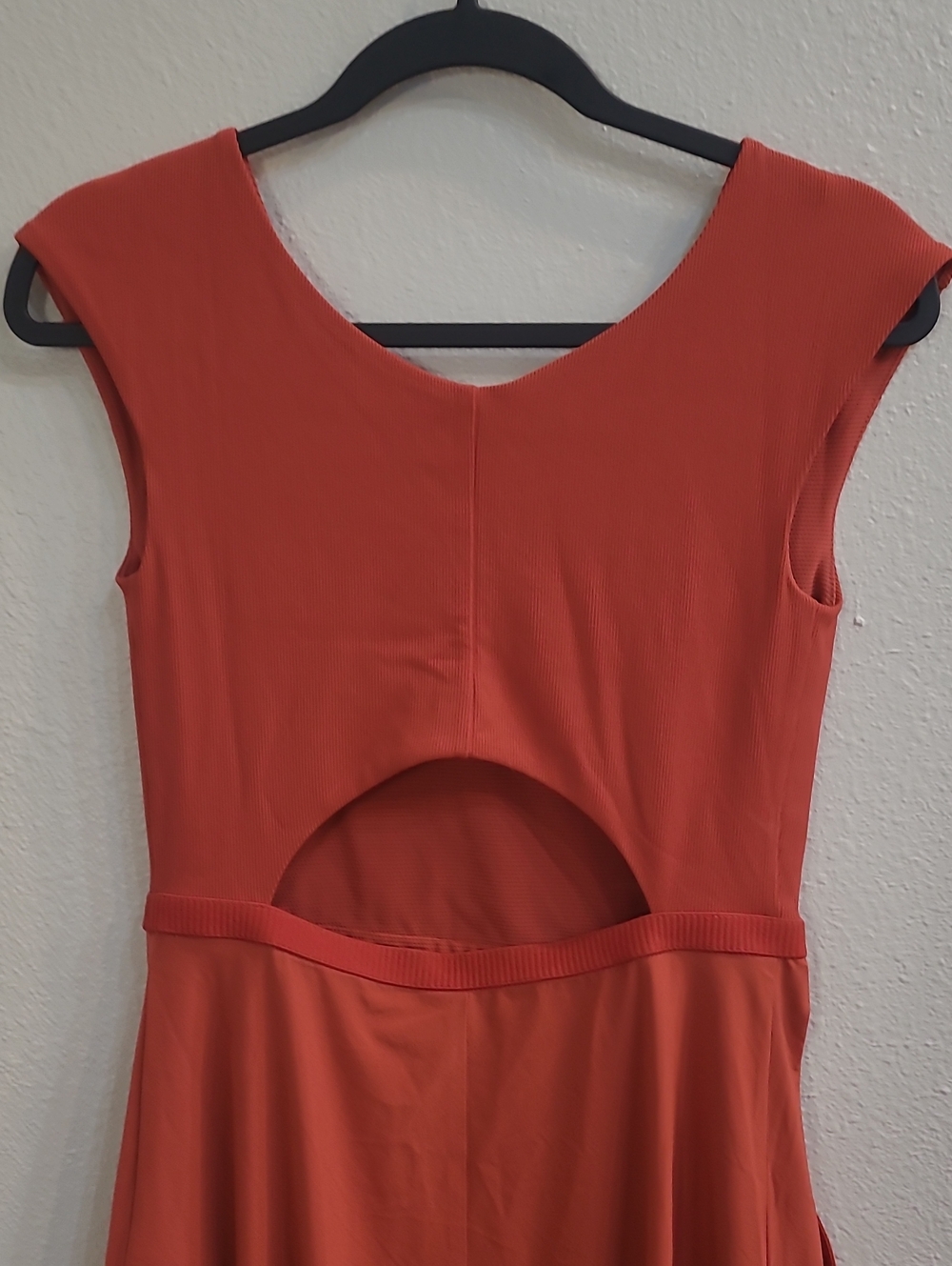 Athleta Sleeveless V-Neck Midi Dress in Burnt Orange Size Small - Picture 5 of 9
